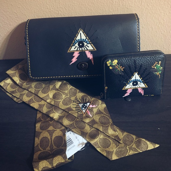 Coach Rogue Collection - Picture 4 of 5